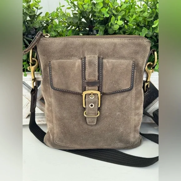 COACH VINTAGE Brown / Taupe Suede Hamilton Crossbody / Slingback Bag - EUC - Picture 2 of 16